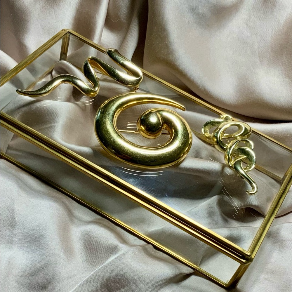 Set of 3 Gold Tone Vintage Brooches